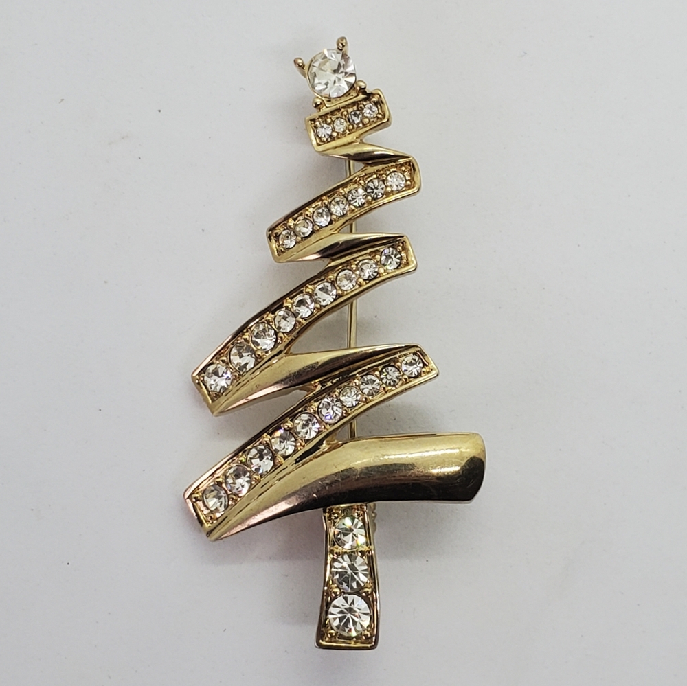 Vintage Monet Christmas Tree Brooch Rhinestone Gold Tone Holiday Pin